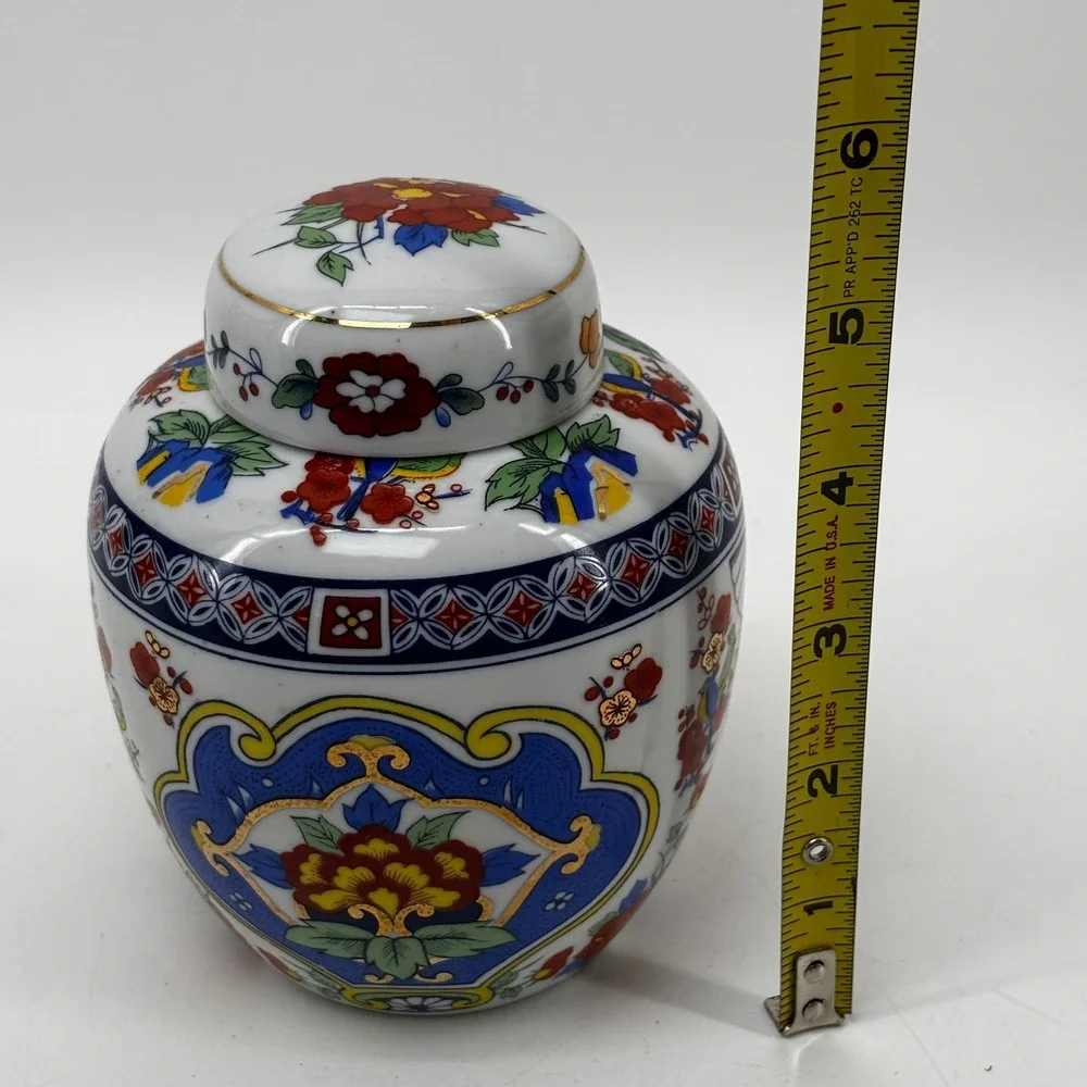 Vintage Porcelain Ginger Jar with Lid Floral Bird Motif Gold Gilt Made in Taiwan